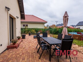 Prodej domu 196 m² s pozemkem 994 m² - 19