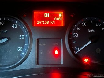 RENAULT TRAFIC 2.0DCI 84KW LONG 2X ŠOUPAČKY R.V.2013 - 19