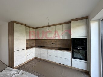 Prodej bytu 2+1 61 m² v novostavbě řadového domu v Kaplici - 19