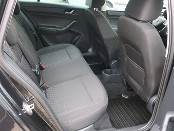 Prodám Škoda Rapid 1.2 TSi 66 kW Ambiente - 19