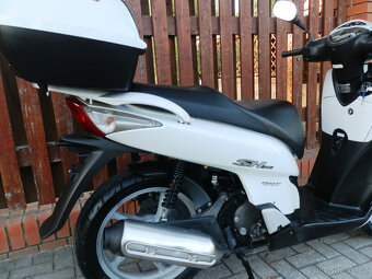 Honda SH 125i - 19