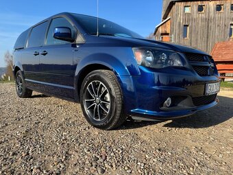Dodge grand caravan GT - 19