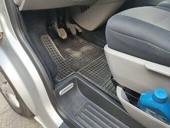 VW Caravelle Long T5 2.5TDi 96kW BNZ, 470tkm, 2008 - 19