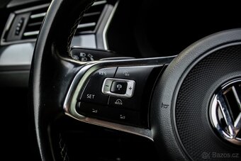 Volkswagen Arteon 2.0TDI R-Line 4MOTION DSG 190k - 19