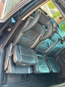 Volkswagen Sharan 2.0TDI Highline 4MOTION Webasto 103kW M6 - 19