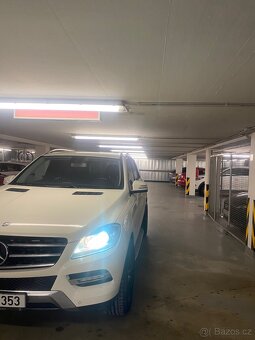 Mercedes-Benz ML 320 - 19
