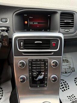 Volvo V60 Cross Country AWD—D4 2.4 140kw—AUTOMAT—2015– - 19