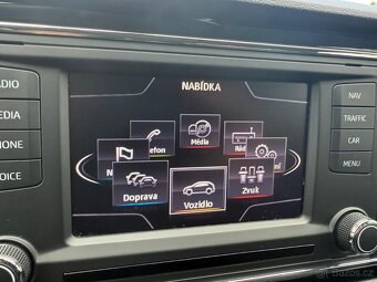 SEAT LEON 1.6 TDi 77KW NAVI DPH TEMPOMAT - 19