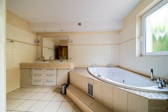 Nadstandardní RD na prodej, Kudlovice - 19