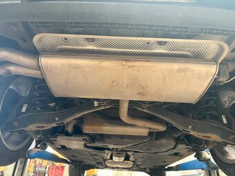 Volkswagen Touran 1.5 TSI DSG 110kw - ODPOČET DPH - 19