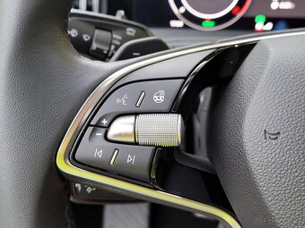 Škoda Superb, 1,5 TSi DSG Laurin&Klement,DPH, málo najeto - 19