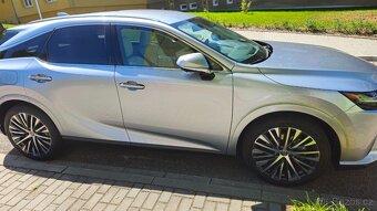 Lexus RX 450h+ - 19