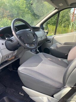 Renault Trafic - 19