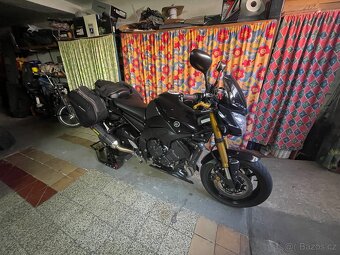 Yamaha FZ8 - 19