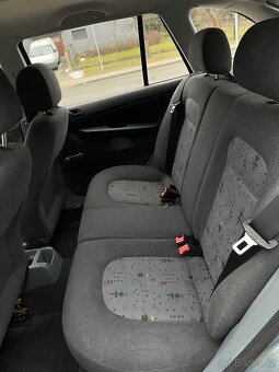 Škoda Fabia Combi 1.4 - 19