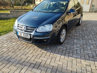 VW Jetta 1.6 TDI 77 kw - 19