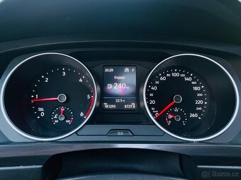 Volkswagen Tiguan 2.0TDI AUTOMAT LED 1.MAJITEL HIGHLINE - 19