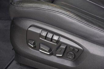 BMW X5, M50D,126000KM,HUD,PANO,SOFTCLO - 19