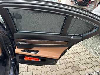 BMW 740D 230KW x-DRIVE M - paket - 19