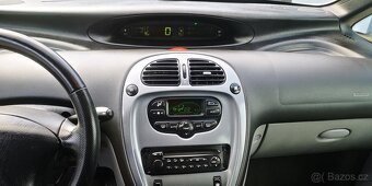 Citroen Xsara Picasso 1,6 HDI - 80kw. STK+EM do 11/2026 - 19