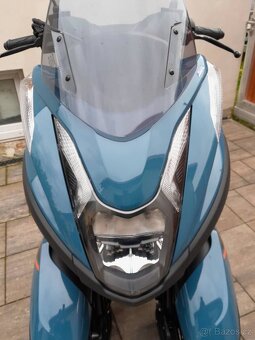 Yamaha Tricity 125, 2023, pouze 3000km, super stav, zánovní - 19