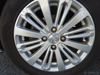 Peugeot 208 Roland Garros 1.5 BlueHDi,limitka,1majitel. - 19