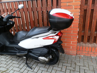 Kymco Downtown 300i - 19