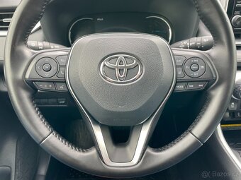 Toyota Rav4 2.5 HYBRID ČR 1.maj. Tažné - 19