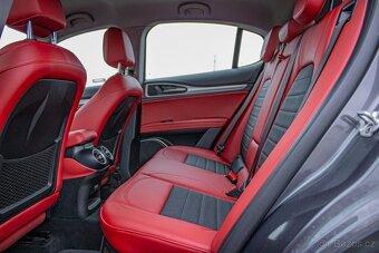 Alfa Romeo Stelvio 2.0 AWD A/T - ZÁRUKA 1rok/20 000km - 19