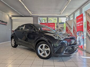 Toyota C-HR 1.8 Hybrid 90kW KAMERA, LANE ASSIST, ČR - 19