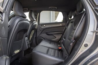 Renault Arkana 1.6 E-Tech 145 Full Hybrid Engineered A/T - 19