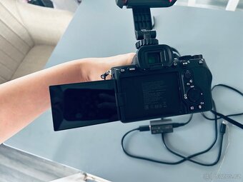 Sony Alpha A7 s objektivem nový fotoaparát - 19