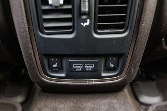 Jeep Grand Cherokee 3.0L V6 TD Summit AT - 19