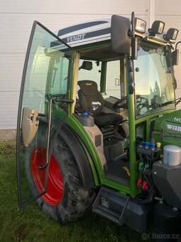 Traktor FENDT 211 F Vario 81 - 19