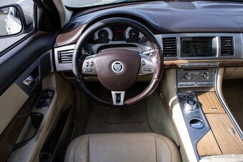 Jaguar XF 3.0l V6 (LPG) / 175kW - 19