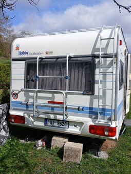 prodám karavan Hobby 460 UFE Exellent - 19