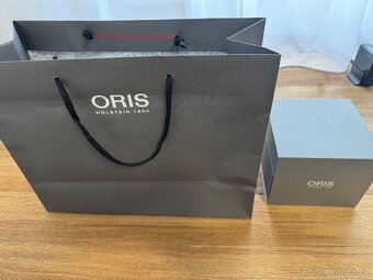 Hodinky Oris Aquis Date + dva praktické dárky zdarma - 19