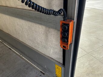 Prodam VW T5 2,5 TDI 96 kw - 19