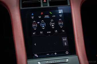 Porsche Taycan S, 1. Majiteľ, Slovenské,Bicolor interiér,DPH - 19