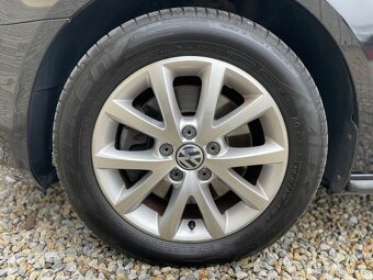 Volkswagen Golf 1.6 TDi 77KW Rabbit 4Motion - 19