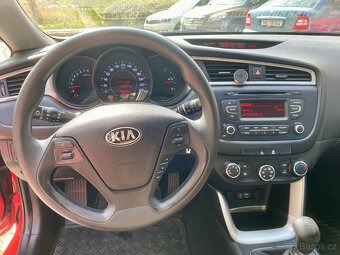 Kia Cee´d, cee'd II 1.4 First Edition Hatchback - 19