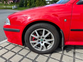 Škoda Octavia RS 1.8T 132kW rv.2004 Červená - 19