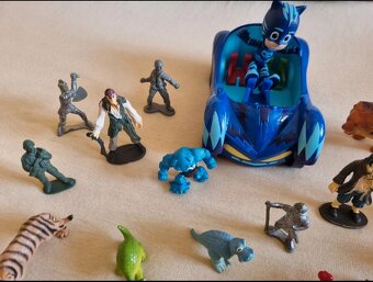 Mix hračky Solomon muto, dino, Masks catboy + Piráty figurky - 19