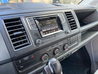 Volkswagen Transporter T6 8míst - 19