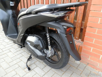 Honda SH 125i Sport (2023) - 19