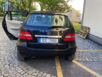 Mercedes Benz B 180 CDI - 19