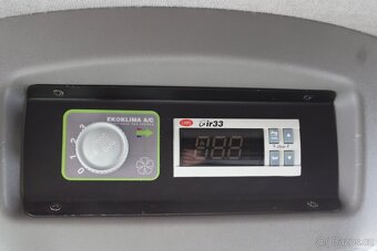 RENAULT MASTER 2.3,125kW, ČR,KLIMA,TEMPOMAT,WEBASTO - 19