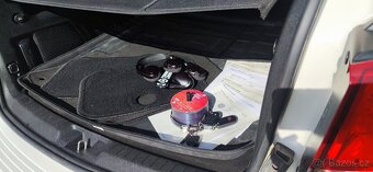 Fiat Freemont 2.0 TDI, 125 kW - Prostorné a bezpečné MPV/SUV - 19