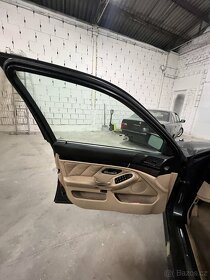 BMW e39 3.0i 530i M54B30 náhradní díly - 19