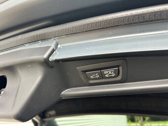 BMW Řada 5,  530D, GT, xDrive, DPH - 19